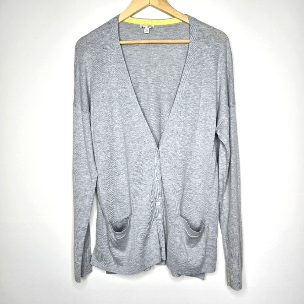 Gap Gray Women's Cardigan 70% Cotton 10% Silk Lightweight Size M - Picture 2 of 12